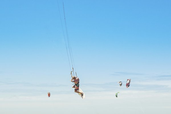 Quels sont les meilleurs spots pour le kite-surf sur la côte nord du Brésil?